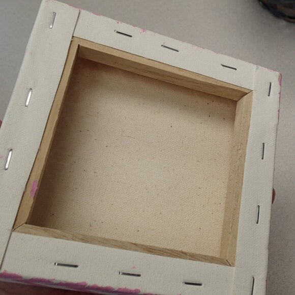 Wall Canvas Decor - Pink and White - Picture 2 of 3